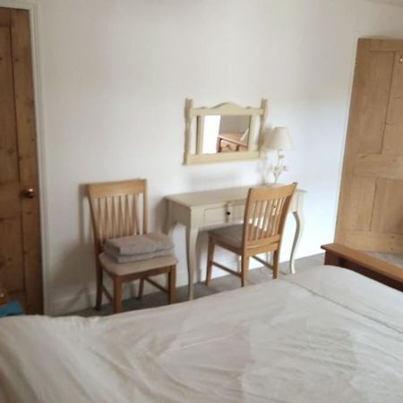 Welcoming Cottage In Chichester Near City Centre Exterior foto